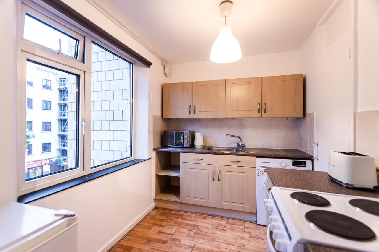 Apartament October Disc - Long - Contractors *