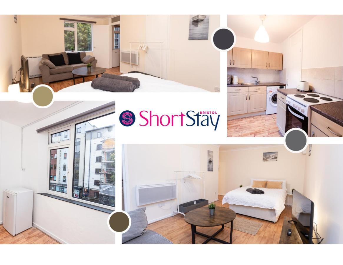 October Disc - Long - Contractors Apartament Bristol